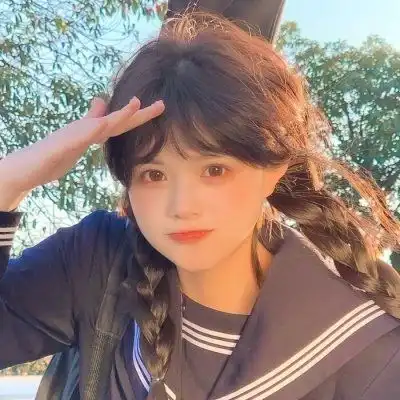  充满青春感的女生头像图片