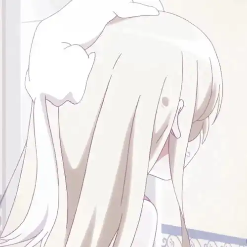  动漫女生头像晓看天色暮看云,行也思君坐也思君