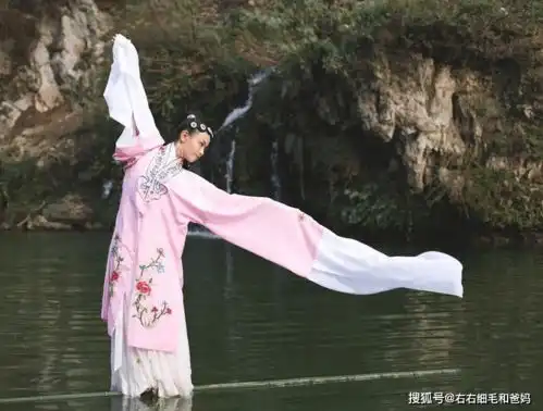  95后独竹漂版李子柒火到国外孩子,请你坚持做自己喜欢的事