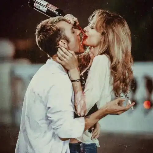  每日头像总有人爱仇恨,没有人仇恨爱