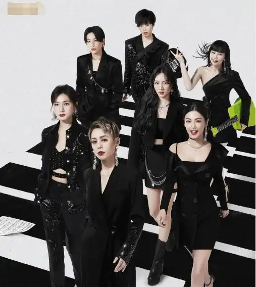  宁静不换头像惹非议,被批装清高不如让伊能静出道,静姐终于反驳