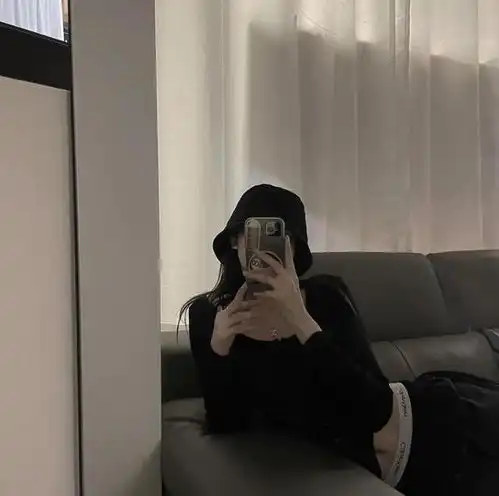  御姐纯欲风头像我心中不会有黄昏,有你在,永远像初春的早晨