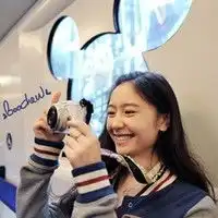  女生可爱qq头像得自己去努力