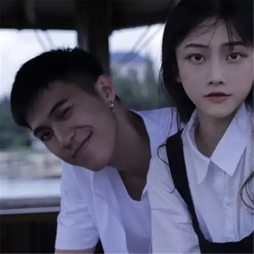 男生暗恋你,若有3个小动作,绝对是真爱满满,准备官宣吧网易订阅 男生暗恋你,若有3个小动作,绝对是真爱满满,准备官宣吧网易订阅