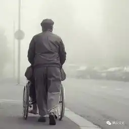  给暗淡的岁月涂一抹口红散文刘培珍