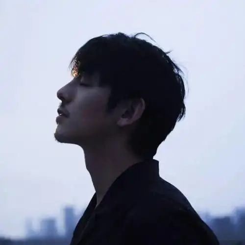 情侣头像真人一男一女酷