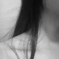  吊带锁骨污女生头像微信头像图片大全