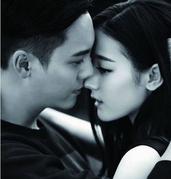  迪丽热巴不仅和陈伟霆李易峰很配