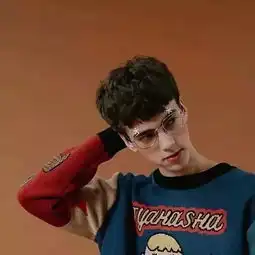  头像其实人这一辈子,最重要的事,就是选对身边的人