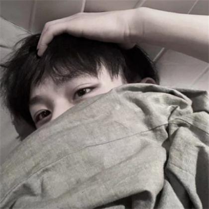  qq头像个性男生不霸气不花心不缺爱的男子