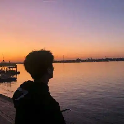 情侣头像一男一女背影2020情侣头像背影唯美 情侣头像一男一女背影2020情侣头像背影唯美