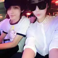  不会找借口的情侣头像就想要这样安静地看着紧紧地抱着你情侣头