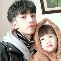  求这个头像另一半