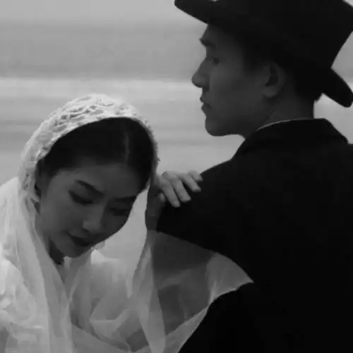  婚纱头像情侣一对2张32张梦幻浪漫情侣头像