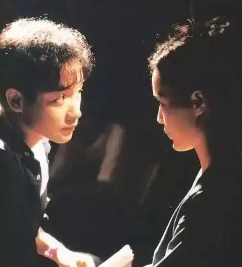  19岁拍三级片,没有男人敢娶她,如今40岁终于迎来幸福,成为人生赢家搜狐文化搜狐网