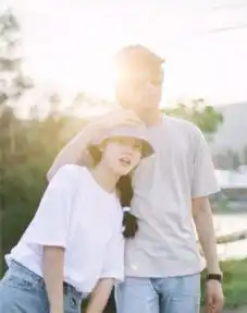  你认为目前离婚率越来越高的原因是什么