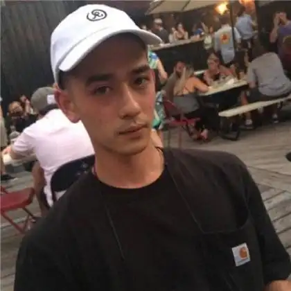 搞笑的情侣头像真人版一