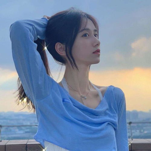情侣头像超好看女生