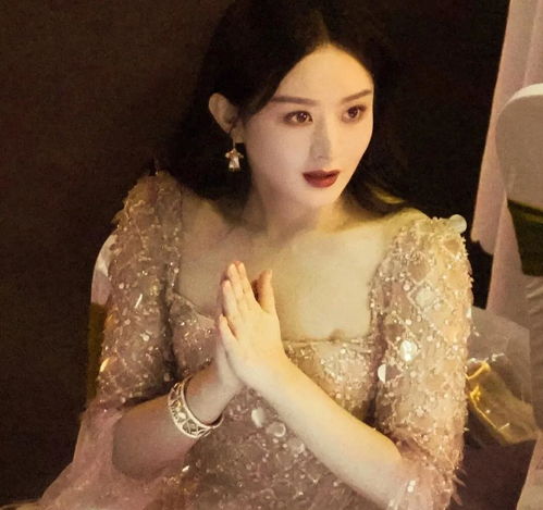 赵丽颖怎么变这样了她果然是个沉默的狠人