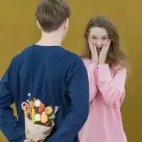  两个人一起欧美情侣qq头像把握和珍惜你爱的人