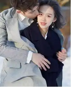 又一对模范情侣分手女方发文控诉对方出轨他说摸我像摸自己 又一对模范情侣分手女方发文控诉对方出轨他说摸我像摸自己