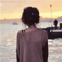  qq女生头像傻子疯子疯子和傻子的qq头像