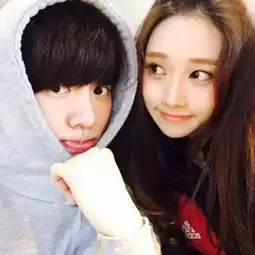 这张情侣头像的另一张是什么 这张情侣头像的另一张是什么