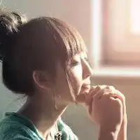  找这张情侣图,很急,谢谢