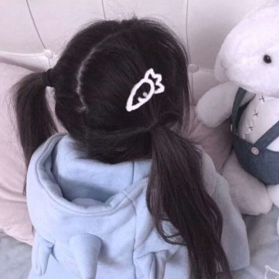 学生情侣头像真人一左一