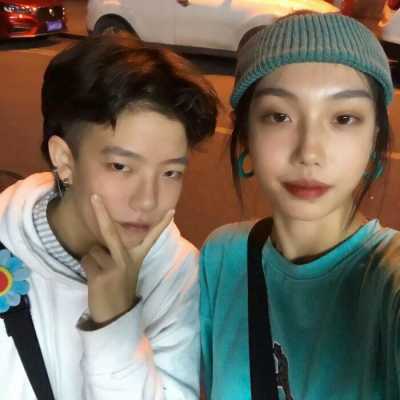  亲密真人恋人相爱头像