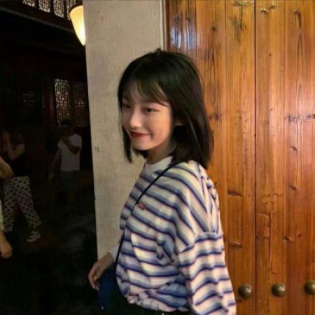 情侣头像文艺清新真人女