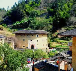  观福建土楼赏大鱼海棠