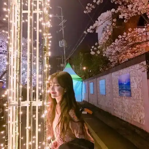 97年韩国模特金娜熙,身高158,无辜又甜美,好看到叫人移不开眼  97年韩国模特金娜熙,身高158,无辜又甜美,好看到叫人移不开眼