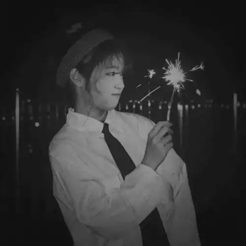  壁纸有感情头