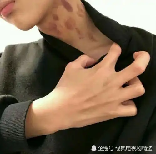  女生看上你了,情不自禁给你3个暗示性,别傻傻不懂