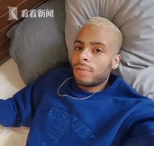 国外一名男子成为一名专职的网络乞丐  国外一名男子成为一名专职的网络乞丐