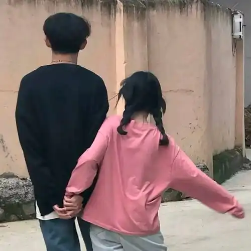  情侣头像如果你怕吵,那我小声点想你