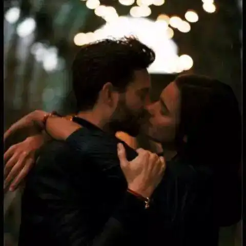 欧美情头双人两张欧美情侣头像一人一张图片 欧美情头双人两张欧美情侣头像一人一张图片