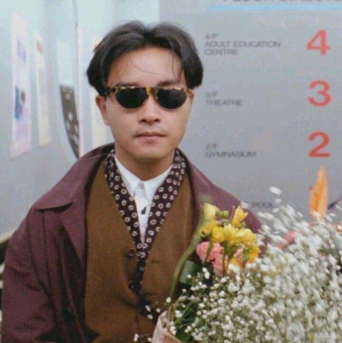 送十七岁左右男生礼物,选什么好