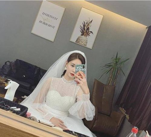婚纱头像情侣一对2张沈