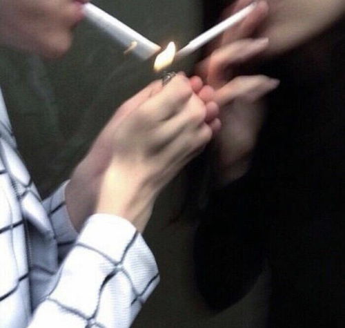  想喝酒想蹦