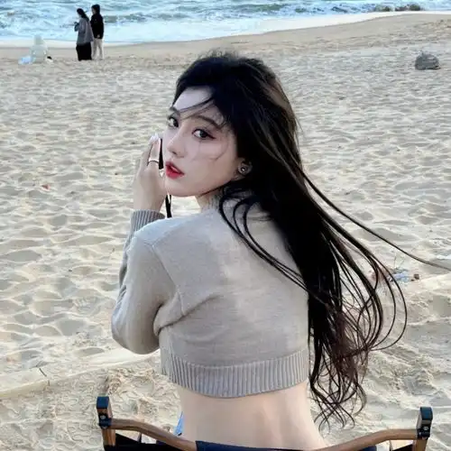  回首往事,女生头像