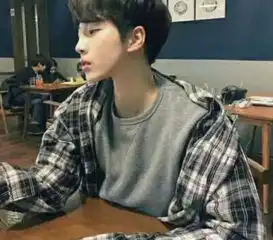  学姐直言高中生最好别住校,这3个危害,别等发生了才后悔