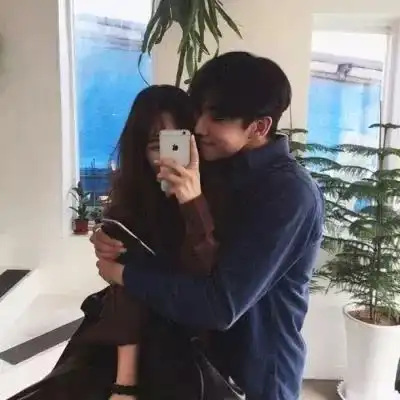 情侣头像生成感情
