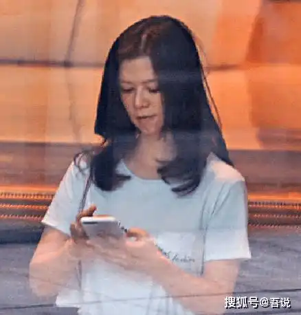  水逆的周星驰对赌失败,抵押豪宅,被前女友追讨7000万投资分成