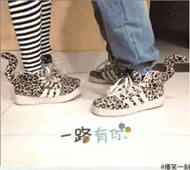 女人发这种照片是什么意思  女人发这种照片是什么意思