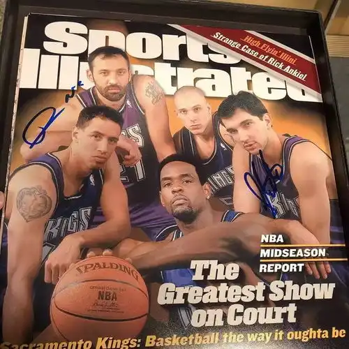 恭喜迪瓦茨终于进名人堂了他可是nba唯一单换科比的球员啊  恭喜迪瓦茨终于进名人堂了他可是nba唯一单换科比的球员啊