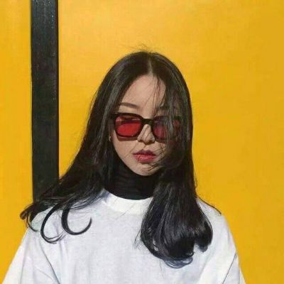  最潮霸气情侣头像一人一张社会人纹身或染发