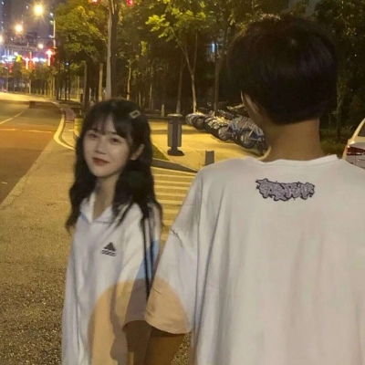  最好的我们.情侣头像.点赞拿图.