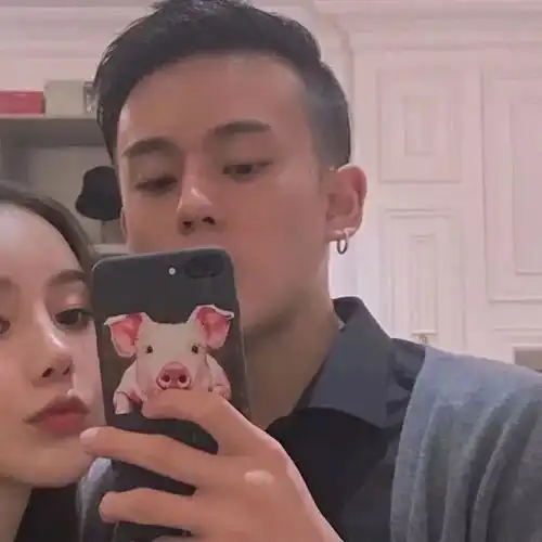  超甜腻必换上的情侣头像请签收